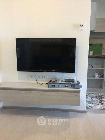 picture 2-BR Condo at Aspire Erawan Prime near BTS Royal Thai Naval Academy (ID 401664) - 5/8