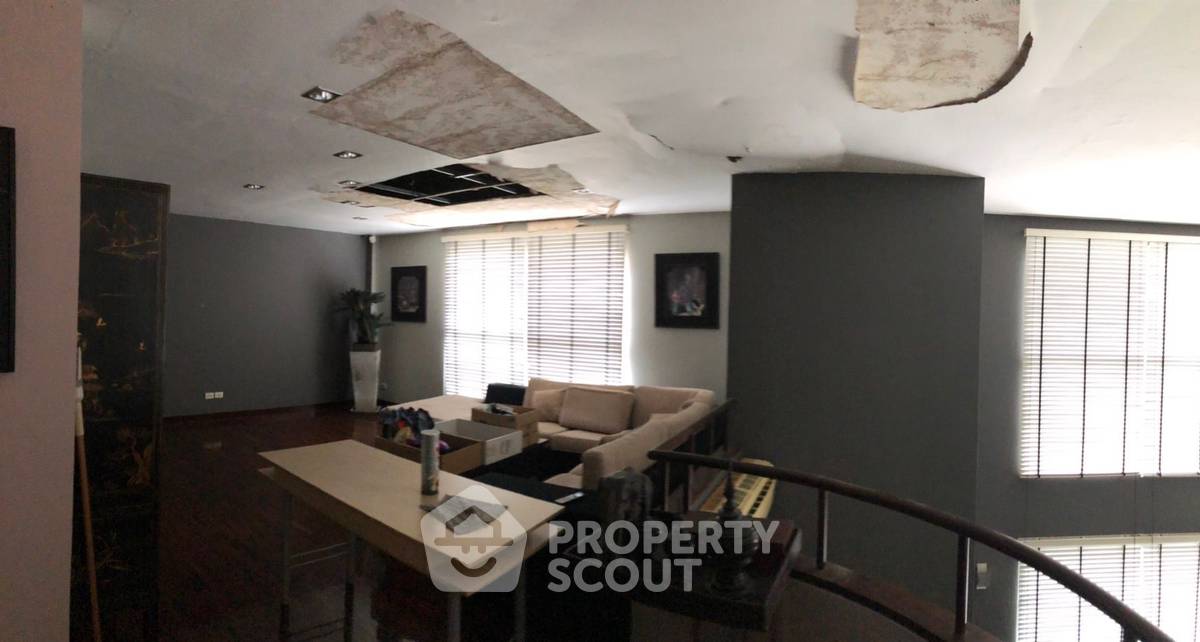 picture 4-BR House near BTS Saphan Khwai (ID 2083325) - 16/33