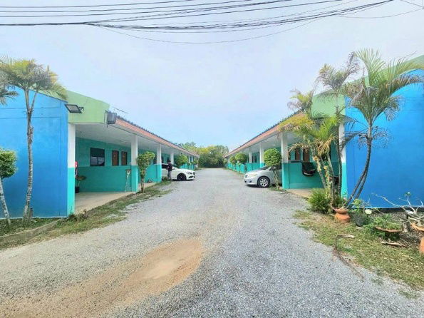 รูป ขายกิจการรีสอร์ท ทำเลดี ใกล้ชายหาดบางเสร่ สัตหีบ ชลบุรี - รูปที่ 4/14