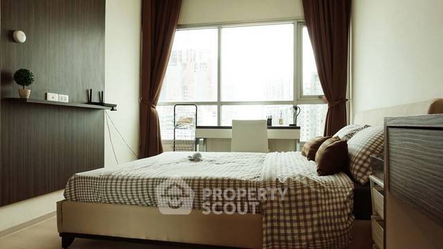 picture 2-BR 46 Sqm 11th Floor At Life Ratchadapisek Near MRT Huai Khwang (ID 435595) - 12/12