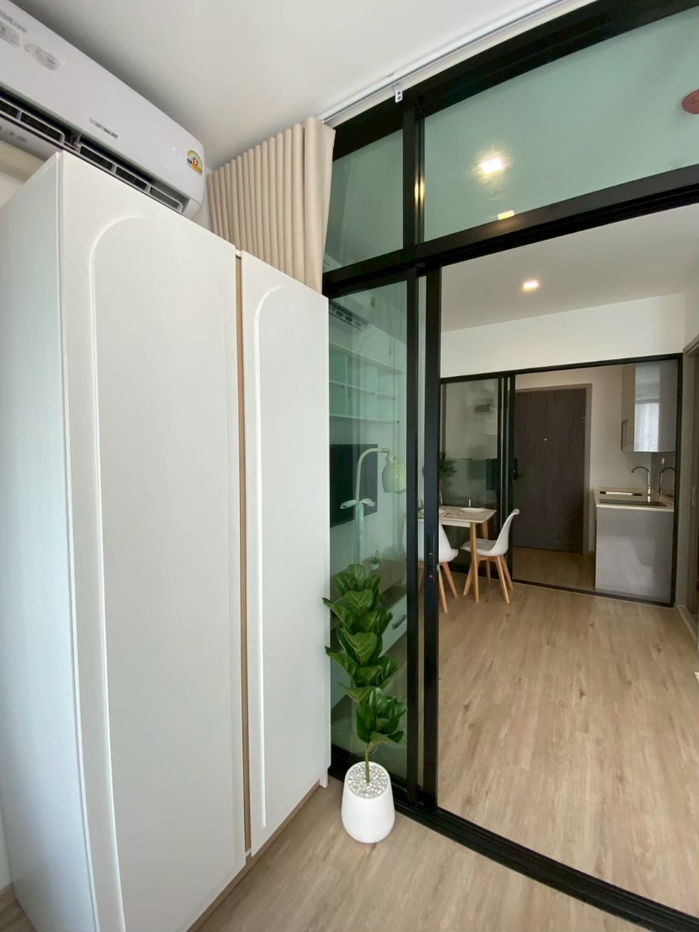 picture Airport Link Huamark condominium rental is convenient for travelling (available in many rooms). Short-term rating. - 7/22