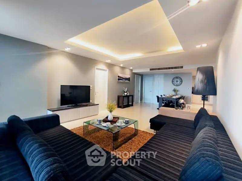 รูป คอนโด 2-ห้องนอน ที่ ลา รอยัล ใกล้ เมืองพัทยา (ID 2160226) - รูปที่ 2/9