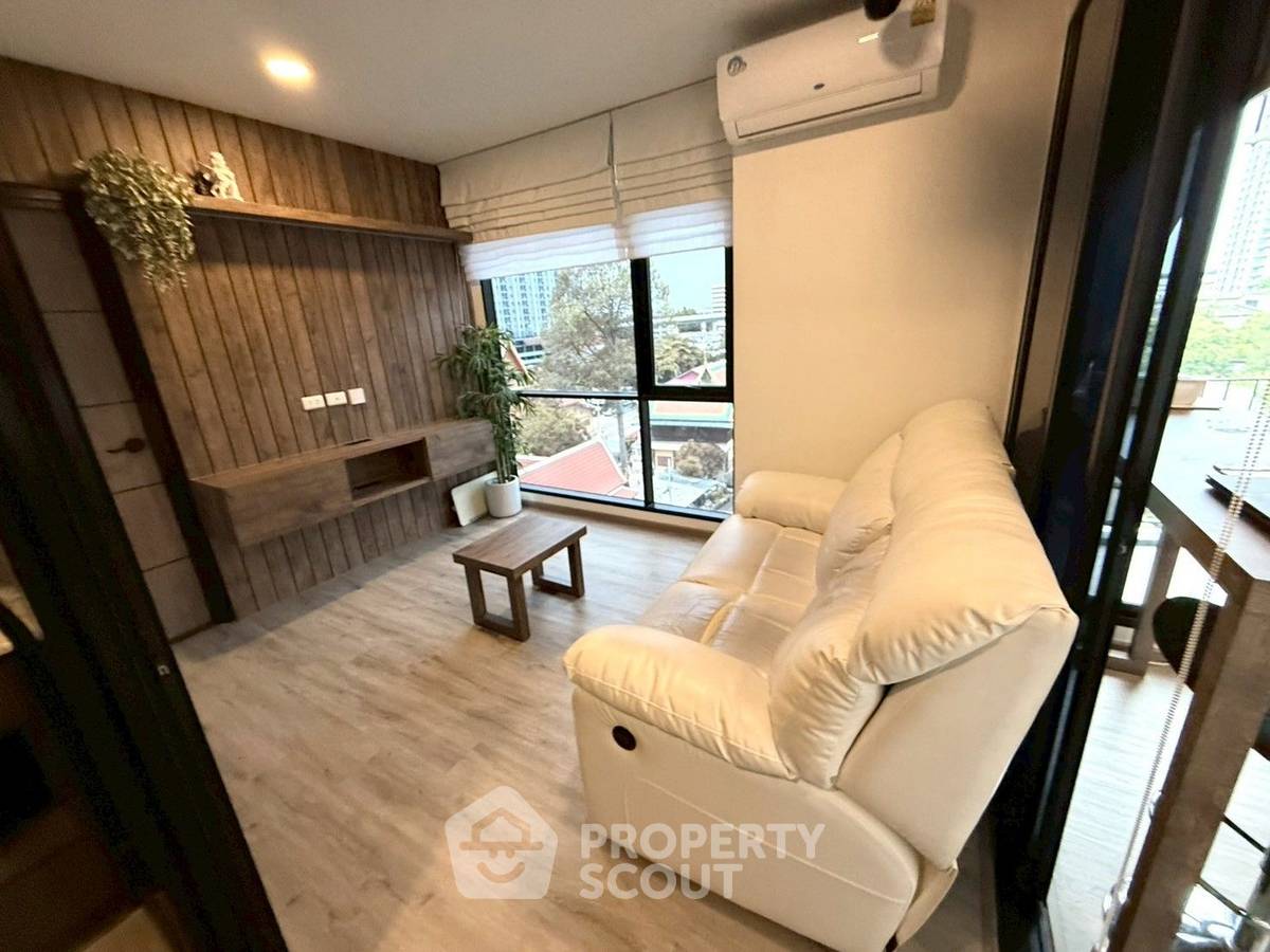 picture 1-BR Condo at Beat Bangwa Interchange near MRT Bang Wa (ID 2119669) - 20/20