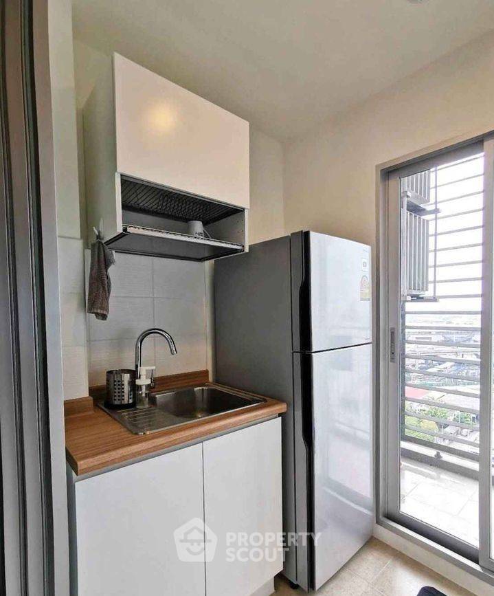 picture 1-BR Condo at U Delight Ratchavibha near BTS Ratchayothin (ID 576030) - 5/7