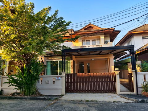 ให้เช่า หรือ ขาย บ้านเดี่ยว รามคำแหง164 หมู่บ้านเพอร์เฟคเพลส ตกแต่งพร้อมอยู่ สนใจ 085-318-6868 คุณวา