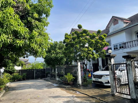 ขายบ้าน ที่ โครงการกฤษดานคร 12