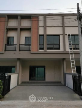 3-BR Townhouse at Verve Rama 5 in Bang Si Mueang (ID 1592488)