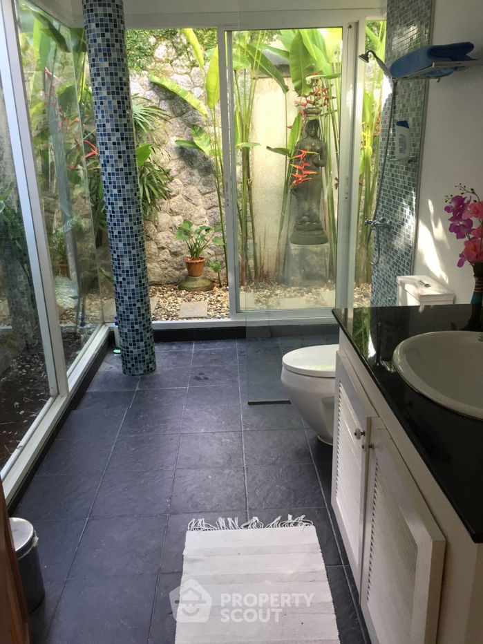 รูป วิลล่า 4-ห้องนอน ใกล้ หาดลายัน (ID 1069757) - รูปที่ 5/13