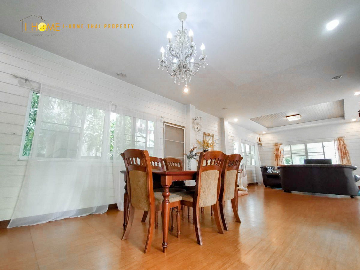 รูป ให้เช่าบ้านเดี่ยว 2 ชั้น 6 ห้องนอน 6 ห้องน้ำ 1 ห้องครัว 2 ที่จอดรถ - รูปที่ 5/17