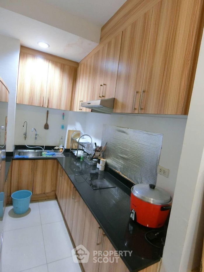 picture 2-BR Condo at Country Complex Bangna near BTS Bang Na (ID 1267410) - 21/33