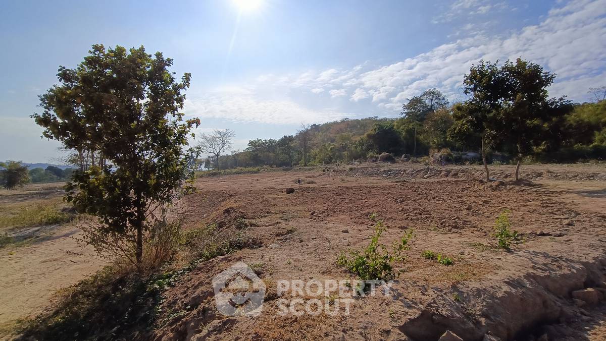 รูป ที่ดินสำหรับปล่อยขาย 1,200 ตารางเมตร แถว ใน ทับใต้ (ID 1998316) - รูปที่ 14/16