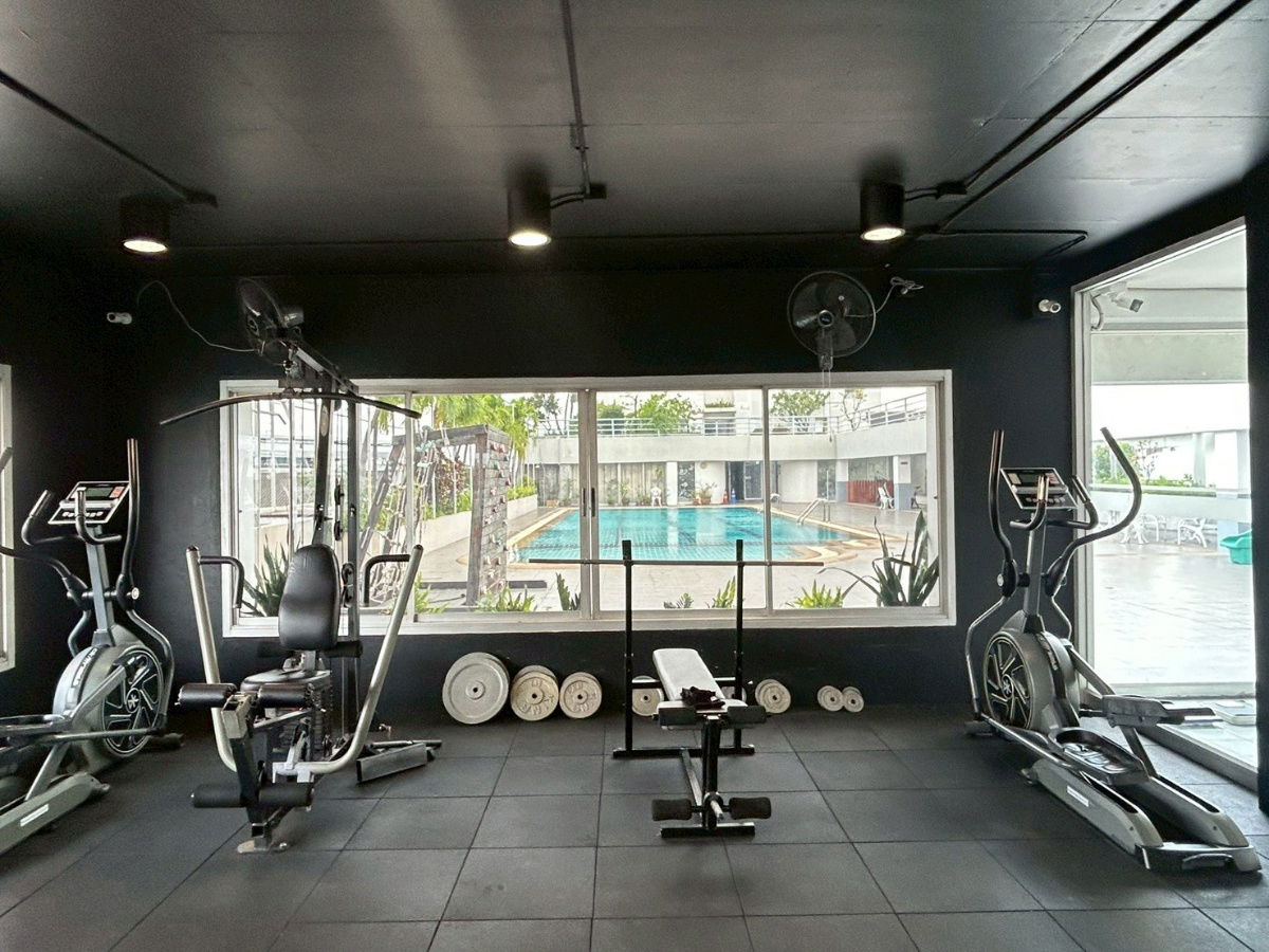 รูป คอนโด ป.ธนา ทาวเวอร์ ขายอาคารพาณิชย์ ชั้น 1 ทำเลดี ใกล้ MRT โชคชัย 4 - รูปที่ 10/12