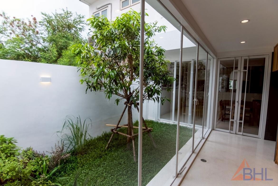 รูป ลดราคาพิเศษ ขายทาวน์โฮม 3ชั้น 37 ตรว. 280 ตรม. 4 ห้องนอน รัชดาภิเษก 36 เขตจตุจักร กรุงเทพ - รูปที่ 1/10