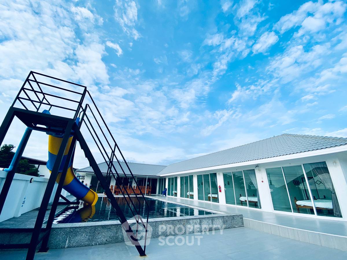 รูป วิลล่า 7-ห้องนอน ใกล้ เมืองหัวหิน (ID 1337369) - รูปที่ 4/29