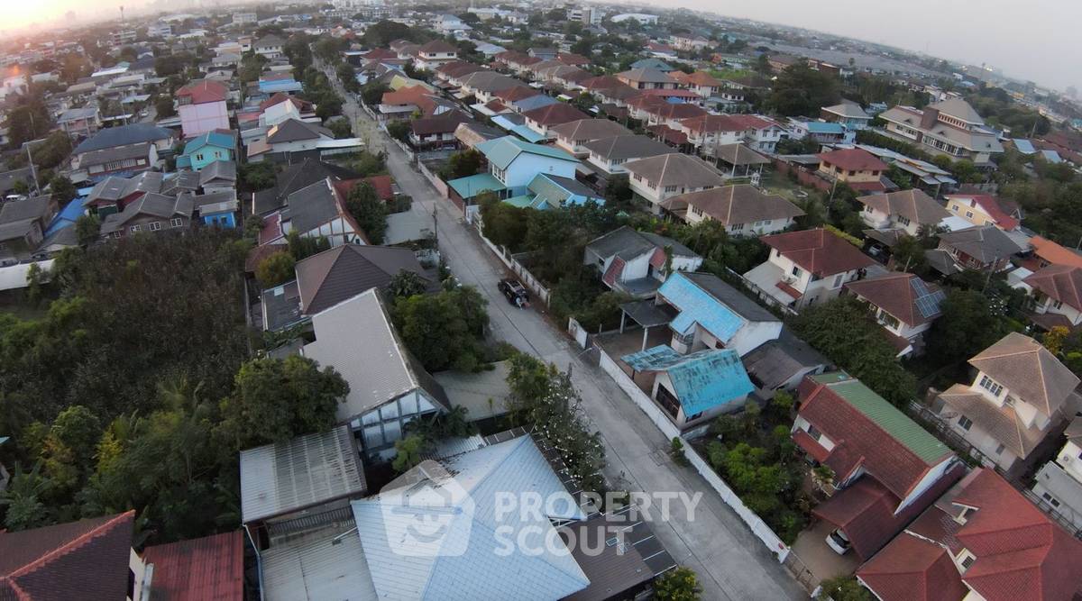 รูป ที่ดินสำหรับปล่อยขาย 332 ตารางเมตร แถว ใน สะพานสูง (ID 2021760) - รูปที่ 3/5