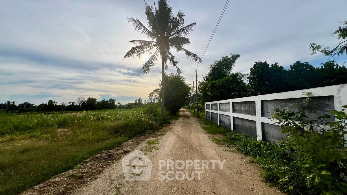 รูป ที่ดินสำหรับปล่อยขาย 8,812 ตารางเมตร แถว ใกล้ ห้วยใหญ่ (ID 1863176) - รูปที่ 8/13