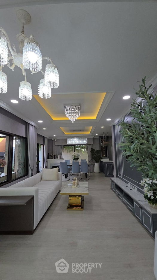 รูป บ้าน 4-ห้องนอน ใน วัดชลอ (ID 2049152) - รูปที่ 1/28