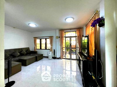 ทาวน์โฮม บางบัวทอง นนทบุรี : ทาวน์เฮาท์ 3-ห้องนอน ใน ละหาร (ID 1658610)