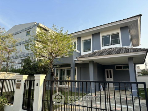 3-BR House in Bang Khanun (ID 2007395)