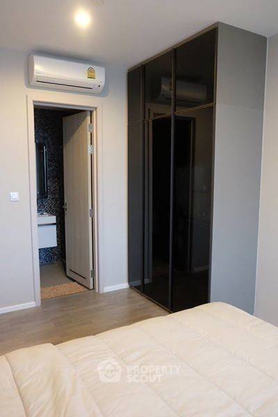 picture 1-BR Condo at 333 Riverside near MRT Bang Pho (ID 336973) - 1/4