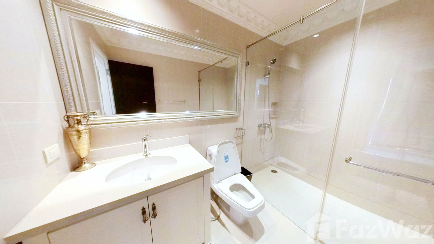 รูป ขาย คอนโด 2 ห้องนอน ในโครงการ ดิ เอ็มโพริโอ เพลส 635348 - รูปที่ 9/21