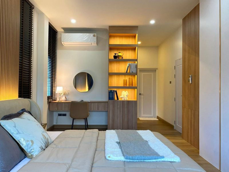 picture Beautiful house for sale in Pattaya, very luxurious, modern design, great location, near Jomtien Beach. - 17/19