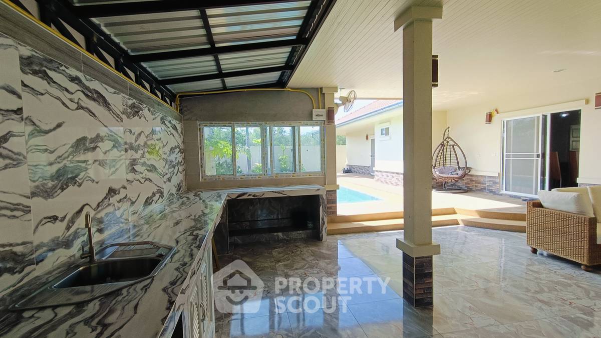 รูป วิลล่า 3-ห้องนอน ใน ปากน้ำปราณ (ID 1937001) - รูปที่ 4/28