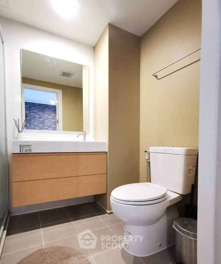 picture 1-BR Condo at U Delight Ratchavibha near BTS Ratchayothin (ID 576030) - 3/7