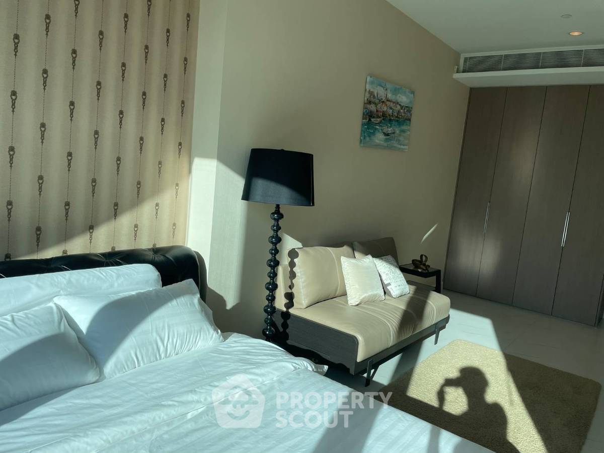 picture 1-BR Condo at 185 Rajadamri near BTS Ratchadamri (ID 2072758) - 4/11