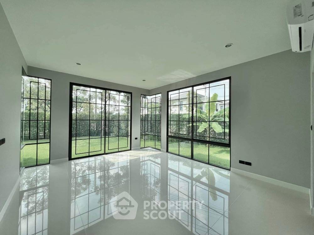 รูป บ้าน 5-ห้องนอน ใน บางศรีเมือง (ID 1396826) - รูปที่ 16/17