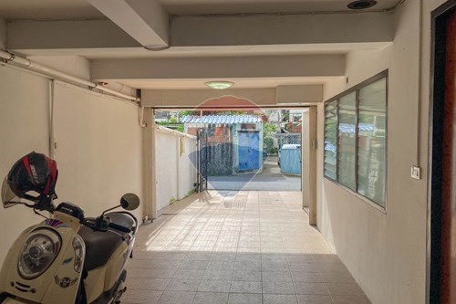 picture [920071049-1180] townhouse for rent thonlgor and ekkamai sukhumvit road - 4/23