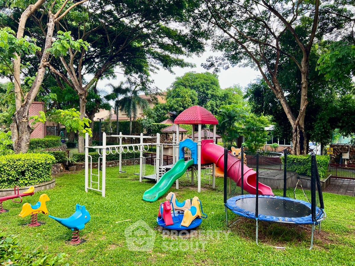 รูป บ้าน 3-ห้องนอน ที่ ซิลค์ โรด เพลส ใกล้ พัทยาตะวันออก (ID 1838228) - รูปที่ 37/39