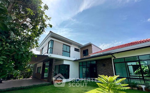 4-BR House in Tha Kham (ID 1732309)