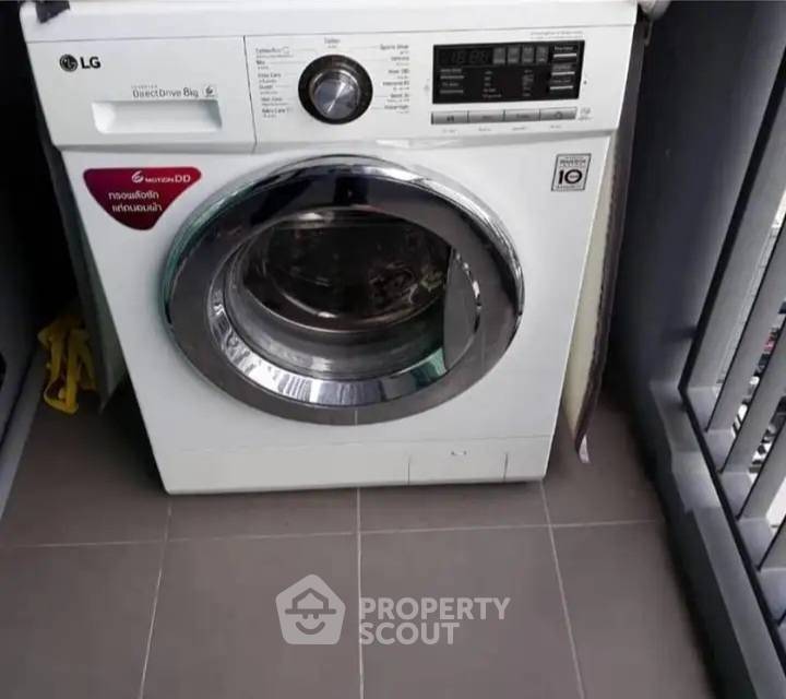 picture 1-BR Condo at Quinn Condo Ratchada 17 near MRT Sutthisan (ID 2338734) - 6/7