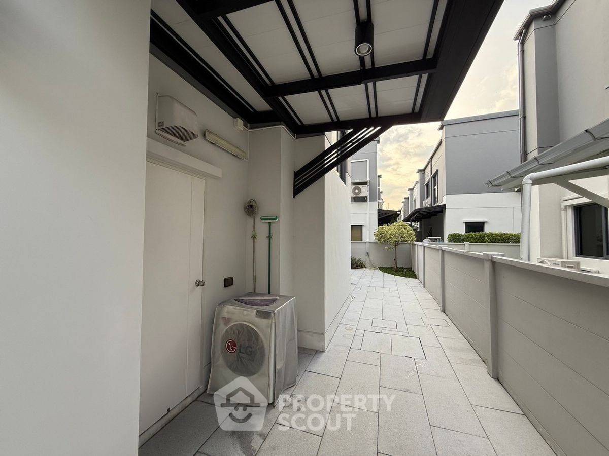 รูป บ้าน 3-ห้องนอน ที่ เซนโทร บางนา ใน บางแก้ว (ID 2455624) - รูปที่ 21/24