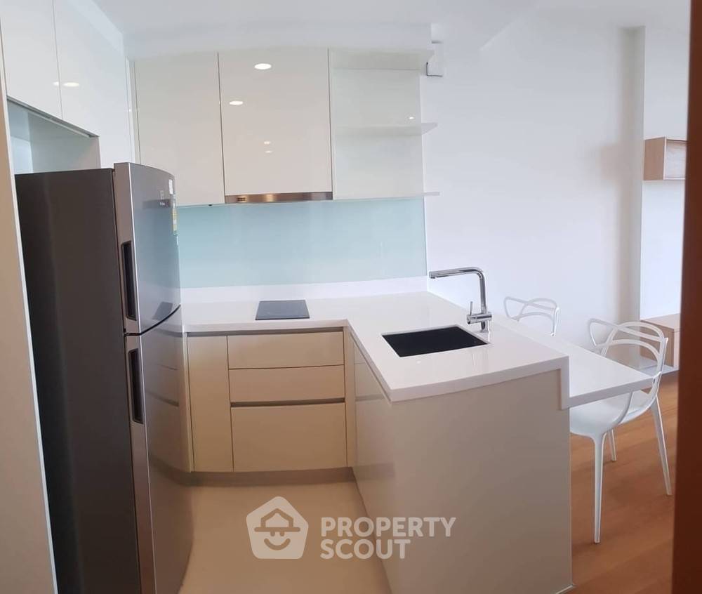 picture 1-BR Condo at Bright Wongwian Yai near BTS Pho Nimit (ID 384226) - 5/6