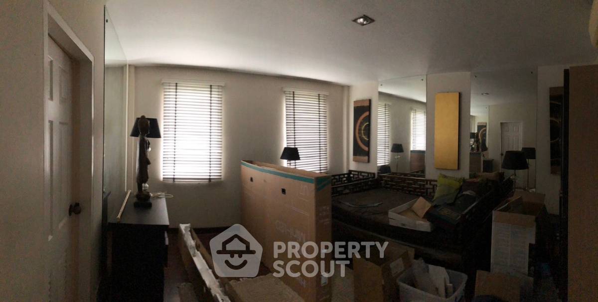 picture 4-BR House near BTS Saphan Khwai (ID 2083325) - 22/33