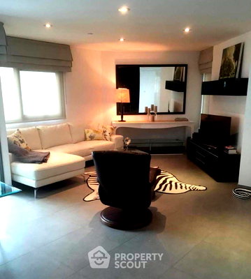 Condos for sale BTS Chong Nonsi : 3-BR Condo at Sathorn Gardens near MRT Si Lom (ID 2065729)