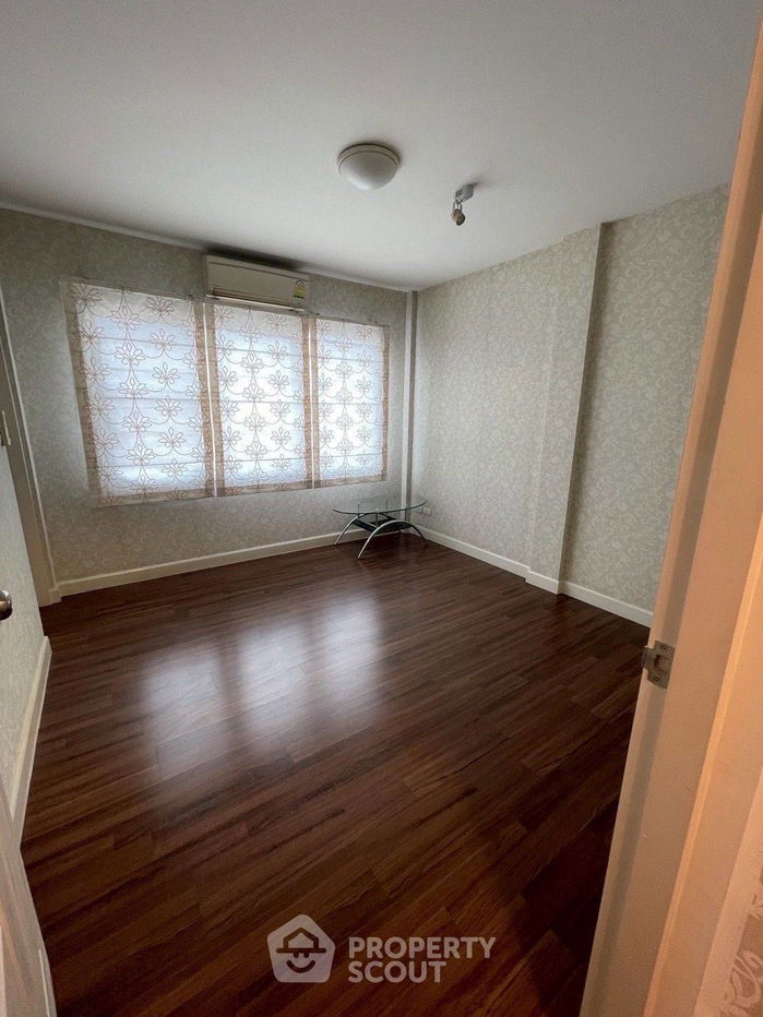 รูป ทาวน์เฮาท์ 3-ห้องนอน ใน ท่าทราย (ID 2172483) - รูปที่ 24/30