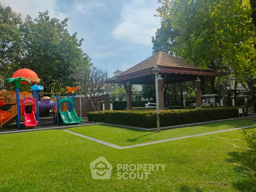 รูป บ้าน 4-ห้องนอน ที่ เศรษฐสิริ ประชาชื่น เรสซิเด้นซ์ 1 ใน เมืองนนทบุรี (ID 1020705) - รูปที่ 22/26