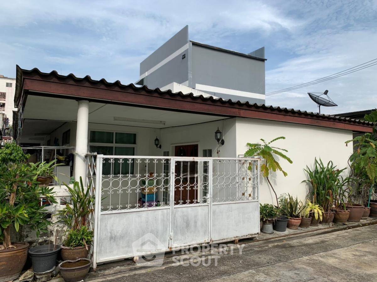 รูป บ้าน 3-ห้องนอน ใน ลาดพร้าว (ID 1694918) - รูปที่ 1/3