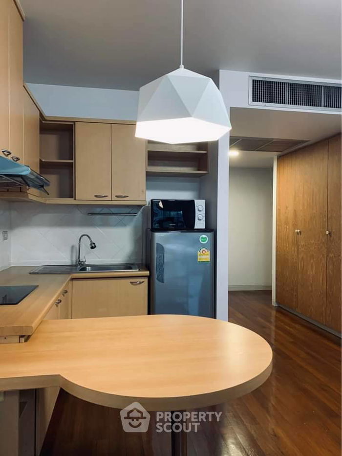 รูป คอนโด 1-ห้องนอน ที่ เดอะ แกรนด์ รีเจ้นท์ คอนโดมิเนียม ใกล้ BTS ราชดำริ (ID 1545694) - รูปที่ 2/5