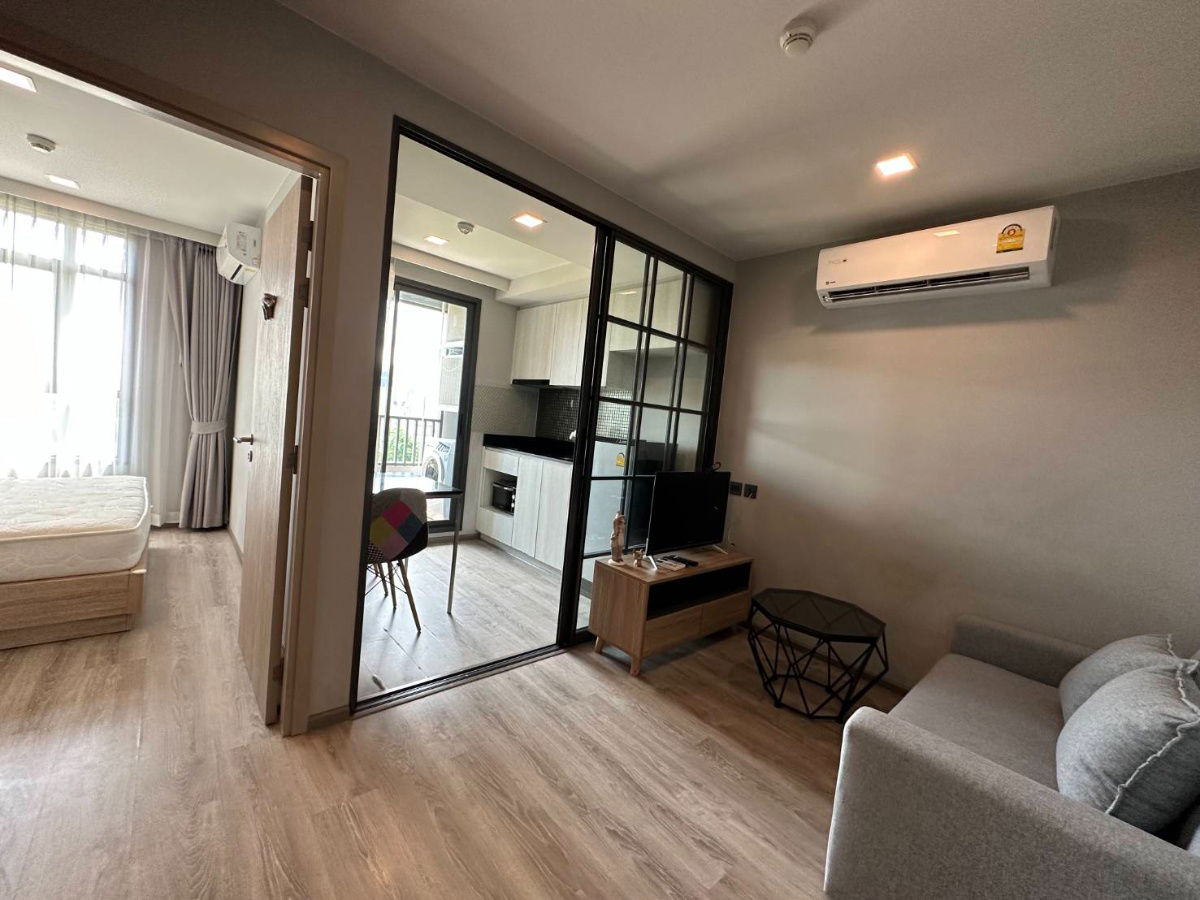picture Condo For Rent!!Maestro Ratchada 19 - 1/9