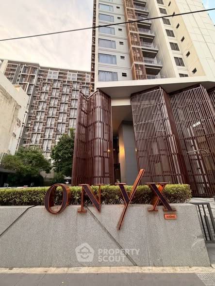 picture 1-BR Condo at Onyx Phahonyothin near BTS Saphan Khwai (ID 2453952) - 15/15