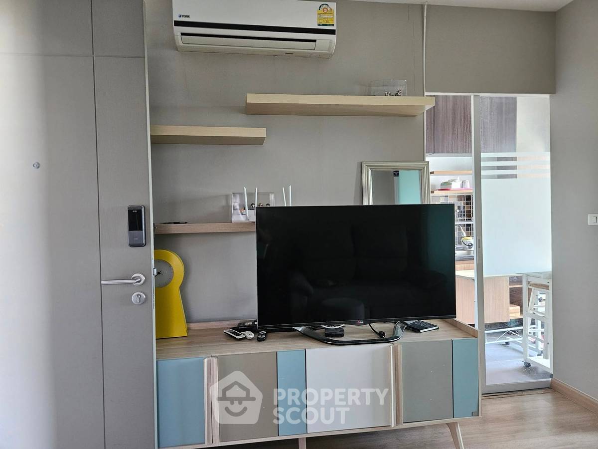 รูป คอนโด 1-ห้องนอน ที่ เดอะ เทมโป แกรนด์ สาทร วุฒากาศ ใกล้ BTS วุฒากาศ (ID 2039451) - รูปที่ 1/7