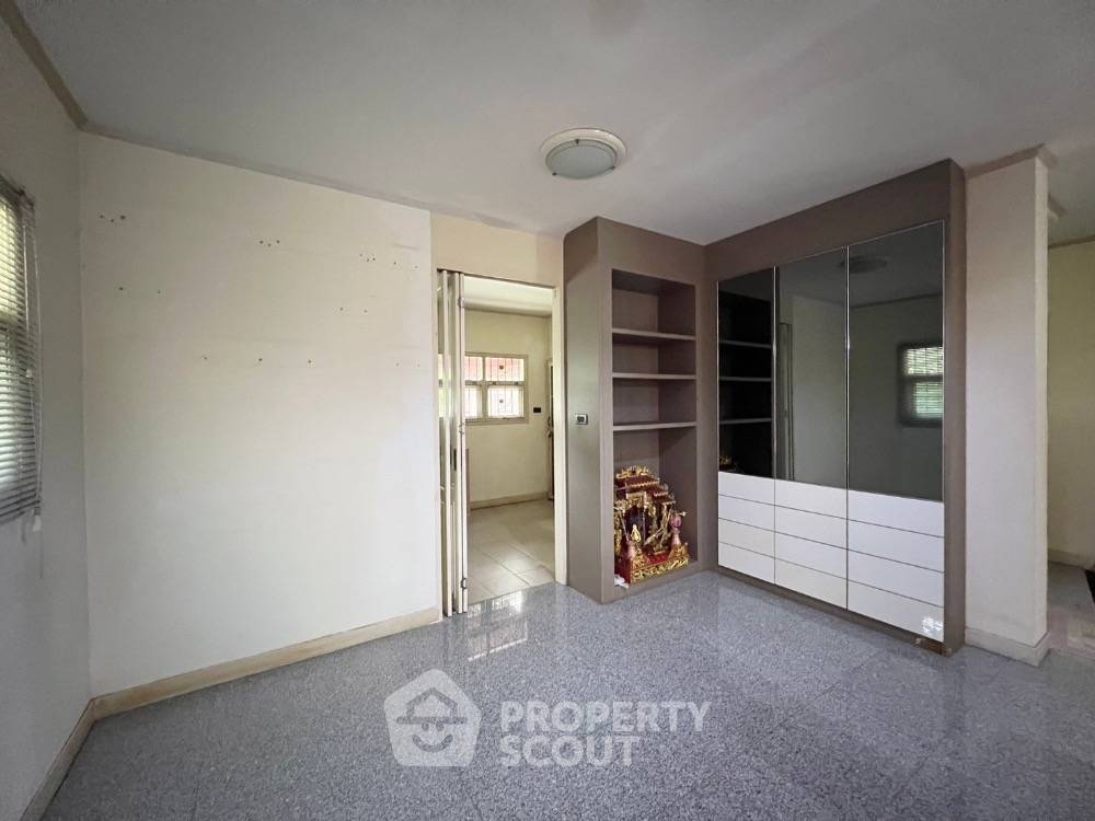 รูป บ้าน 3-ห้องนอน ที่ พาร์คเวย์ ชาเล่ต์ รามคำแหง ใน มีนบุรี (ID 1751066) - รูปที่ 19/31