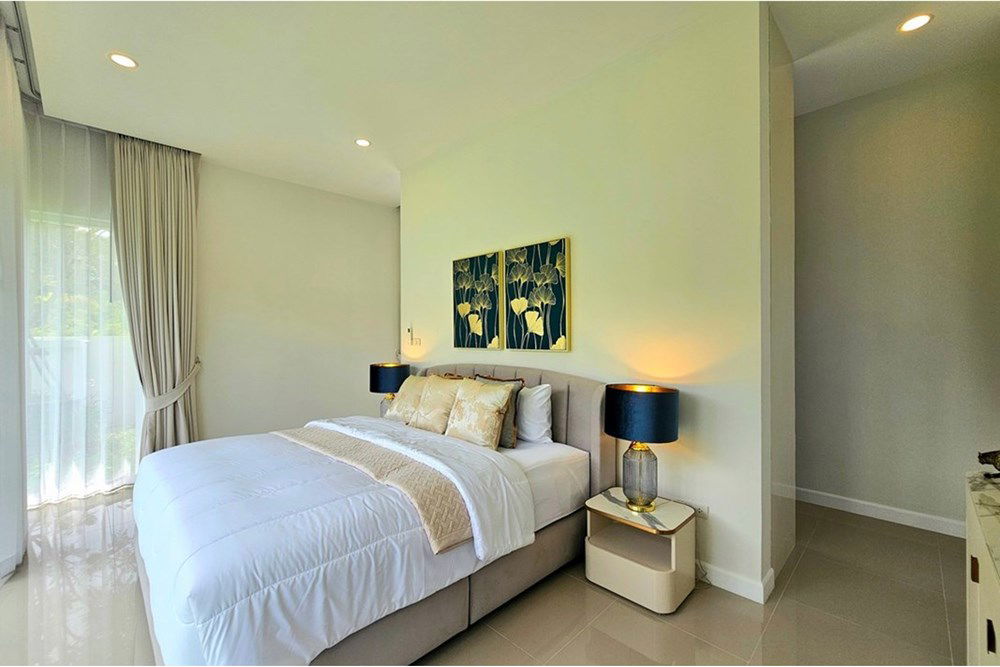 picture [920601001-694] Spacious Modern Villa, 3 Bed 4 Bath in Hua Hin For Sale - 22/37