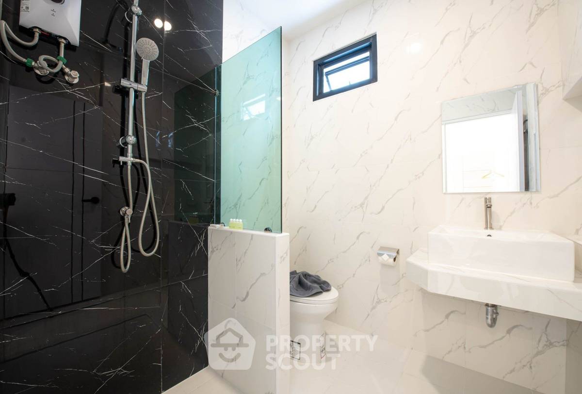 รูป วิลล่า 5-ห้องนอน ใกล้ ห้วยใหญ่ (ID 2145442) - รูปที่ 8/9