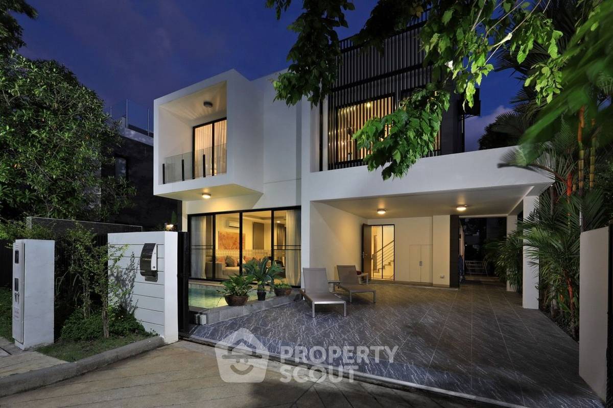 picture 5-BR Townhouse at Laguna Park close to Laguna (ID 2453725) - 33/46