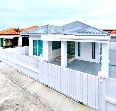 บ้านเดี่ยว หนองปรือ ชลบุรี : ขายบ้านเดี่ยวมือสอง  หมู่บ้านที.ดับบลิว. ปาร์ค วิว พัทยา บางละมุง ชลบุรี 